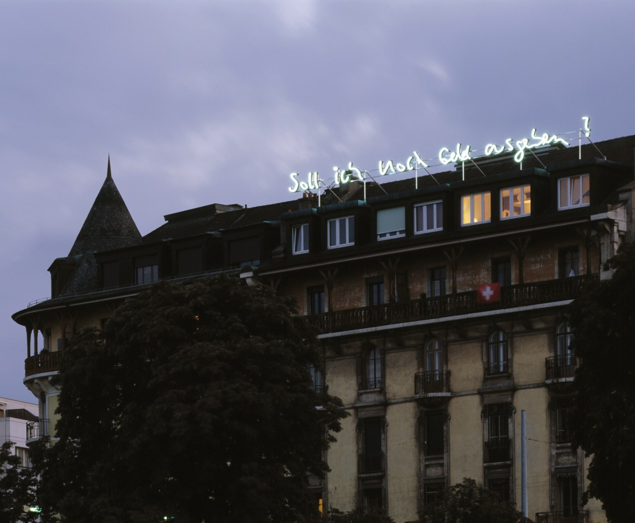 SollichnochGeldausgeben_InstallationGenf_2_Fotor